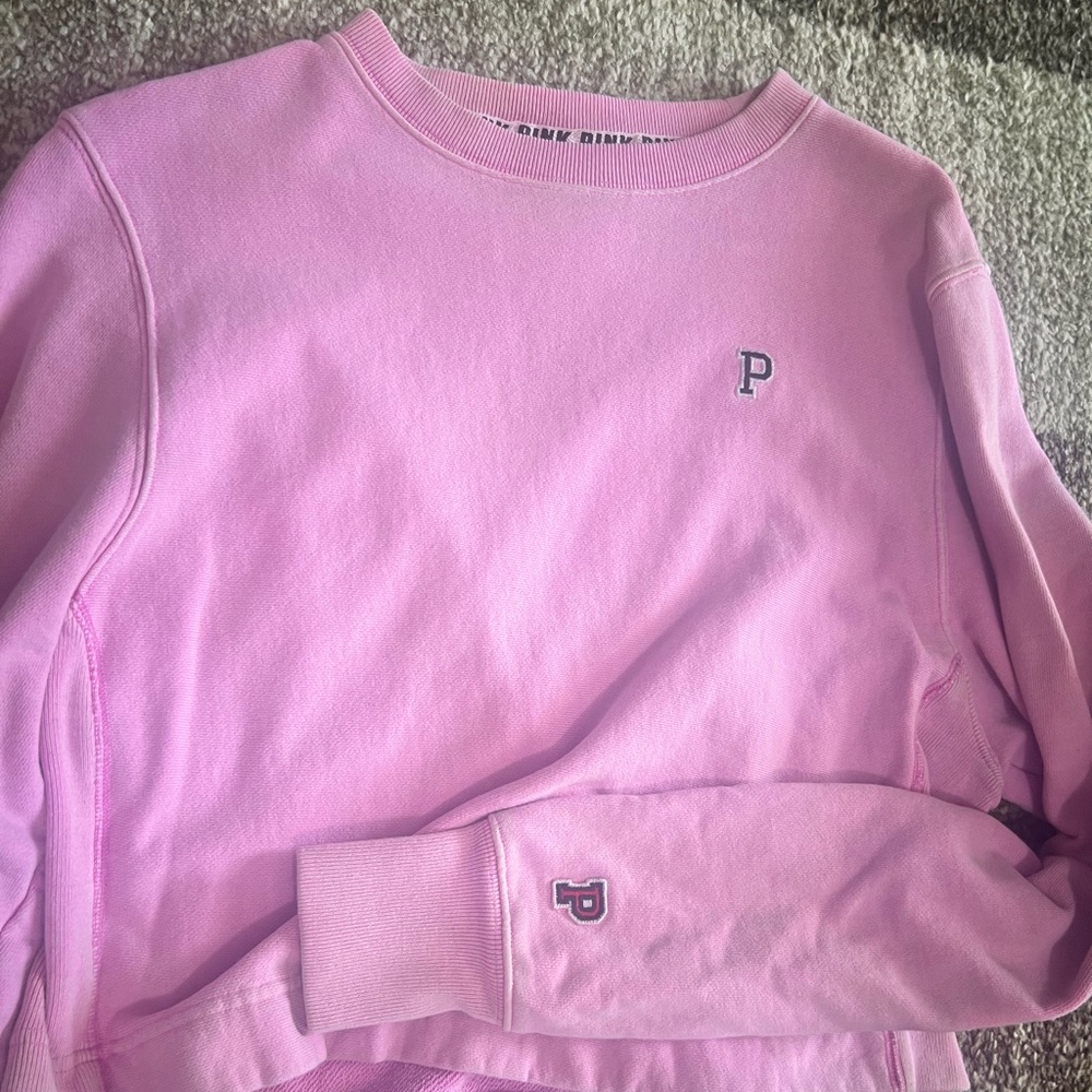 SET OF TWO PINK SWEATSHIRTS